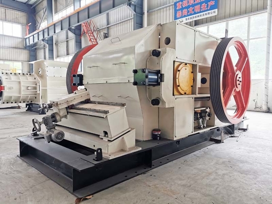 Smerigliatrice industriale Machine del mattone automatico pieno di Clay Roller Crusher Machine Stone
