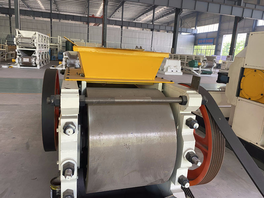 Attrezzatura di elaborazione di materia prima del frantoio di GS1412 Clay Brick Production Line Roller