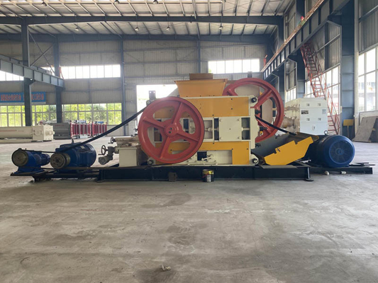 Macchina ad alta velocità fine del mulino del frantoio a cilindro per le materie prime molli