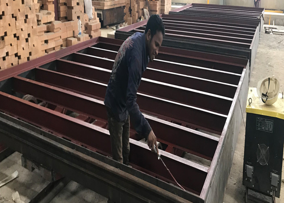 Pezzi quotidiani di capacità 50000 - 100000 del forno di tunnel del mattone dell'argilla con l'attrezzatura di operazione della fornace per mattoni