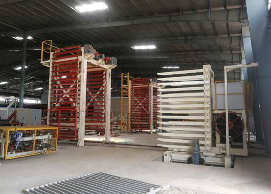 Sistema di carico e scarico mattoni in argilla completamente automatico per essiccatoio mattoni