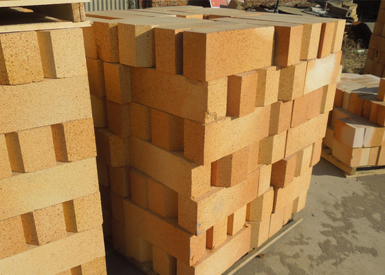 Pressione idraulica materiale rendente incombustibile Clay Fired Bricks del mattone refrattario