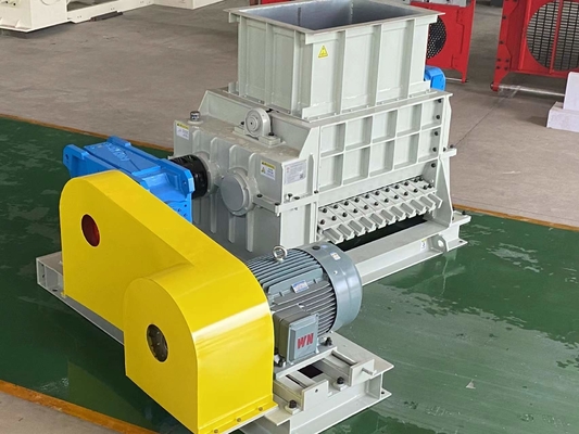 Macchina di collegamento automatizzata del mattone del suolo rosso/doppio frantoio a cilindro dentato