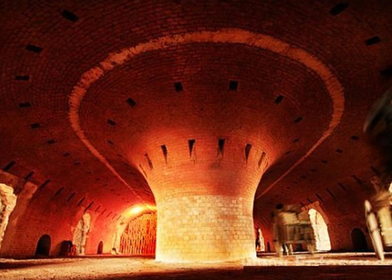 Linea di Clay Hollow Brick Machine Production per la pianta del forno di Hoffman