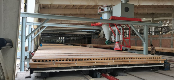 Aspirapolvere automatico per auto da forno linea di produzione di mattoni di argilla da 0,12 m / s