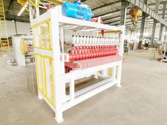 100 tonnellate/giorno a 1200 tonnellate/giorno Macchina di taglio sincrona a pressione bassa per il taglio di blocchi vuoti di argilla e mattoni solidi